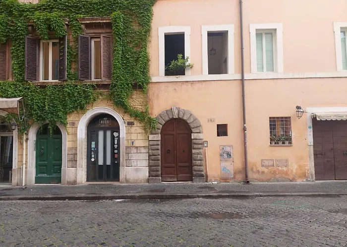 Borgo Pio 182 Vatican *